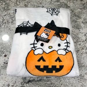 Hello Kitty Halloween Skeleton + Pumpkin Decorative Plush Throw Blanket